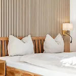 Brixen Alpin Living 1 Und 2 Und 3 Apartman *